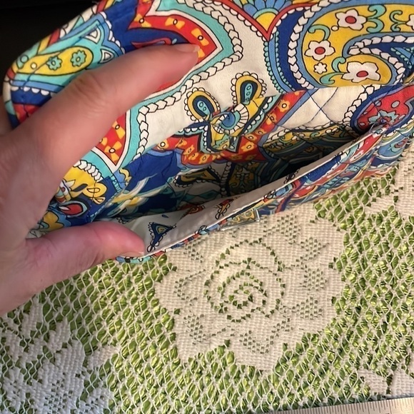 Vera Bradley women’s clutch wristlet paisley pattern maritime blue white mini - Picture 3 of 8